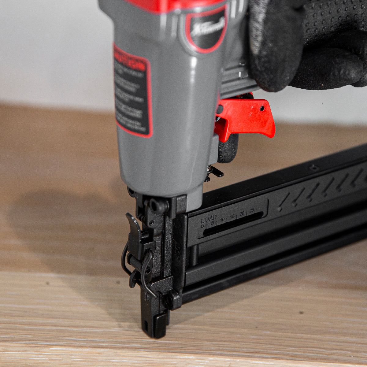 XtremepowerUS Pneumatic Brad Nailer 2-in-1 Nail Gun Staple Gun 18-Gauge W/ Case