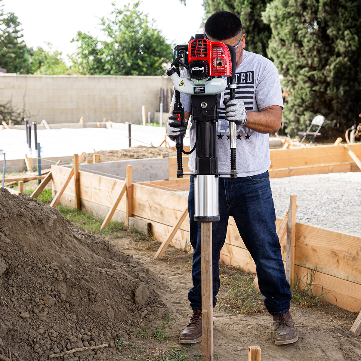 XtremepowerUS Gas-Powered Fence T-Post Driver Engine Gasoline Pile CARB w/ Case